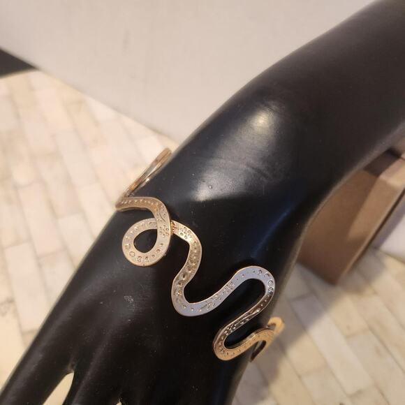 Zara Jewelry - Zara gold tone snake bracelet